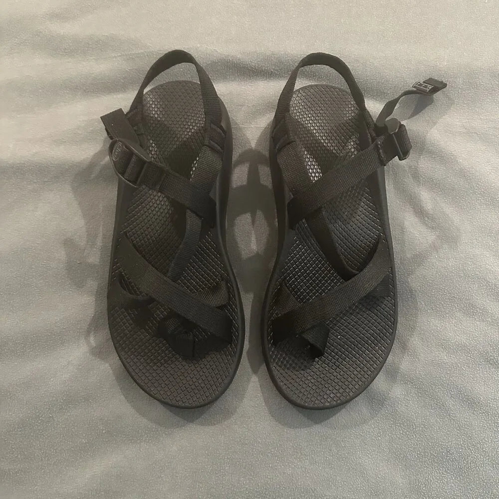 Chaco Mens Z/2 Sandals Mens 10 Classic Black Strappy Hiking Trail Outdoors